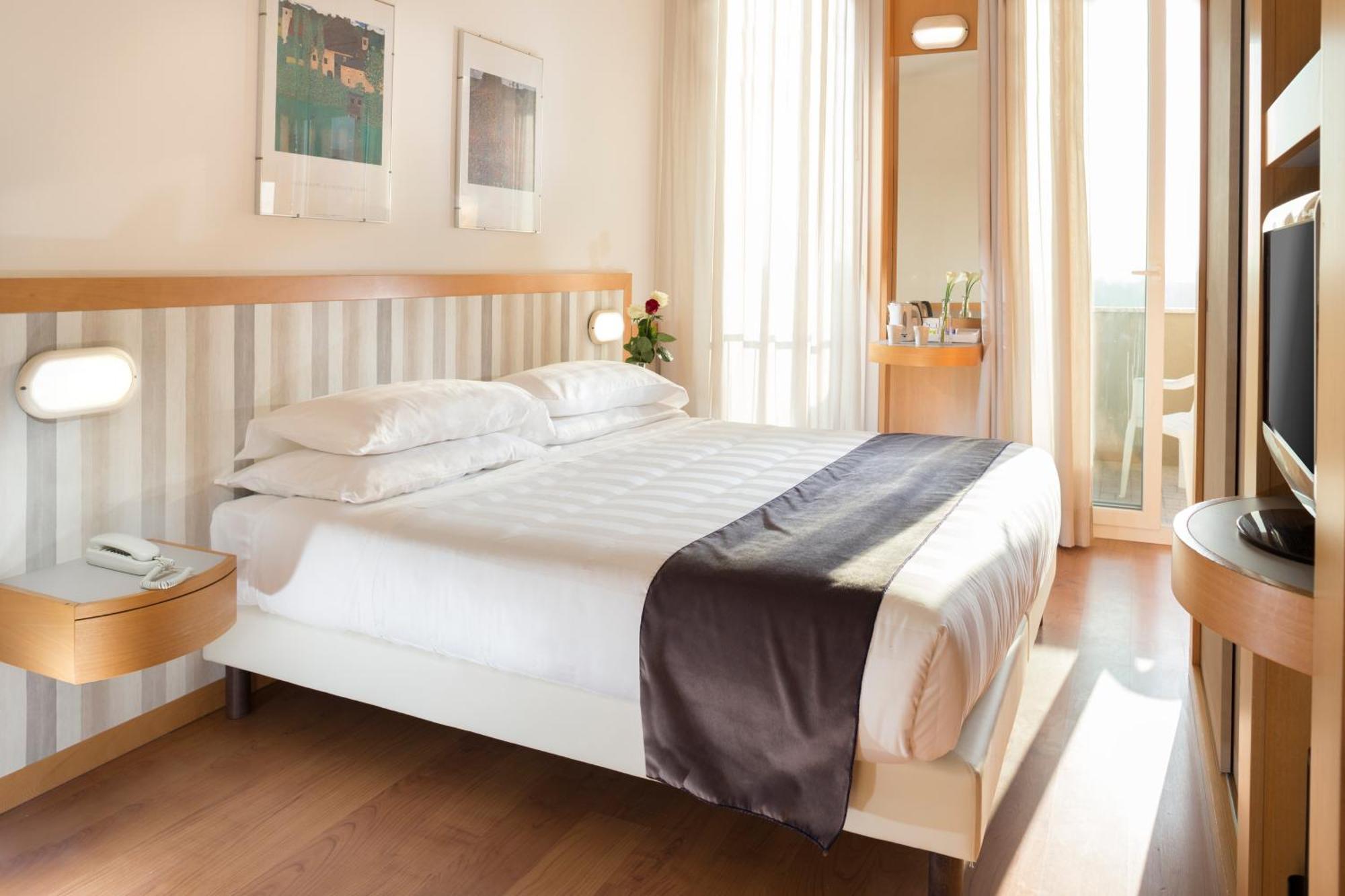 Single Room Sea View