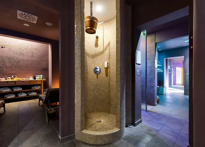 Sovrana Hotel & Spa